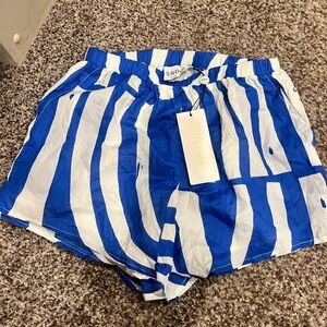 SNDYS BRAND NEW SHORTS XS